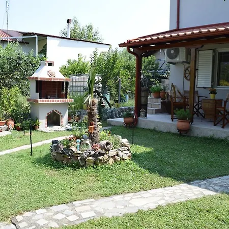 Garden's *