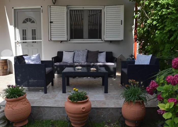 Villa Garden's Leptokarya (Pieria)